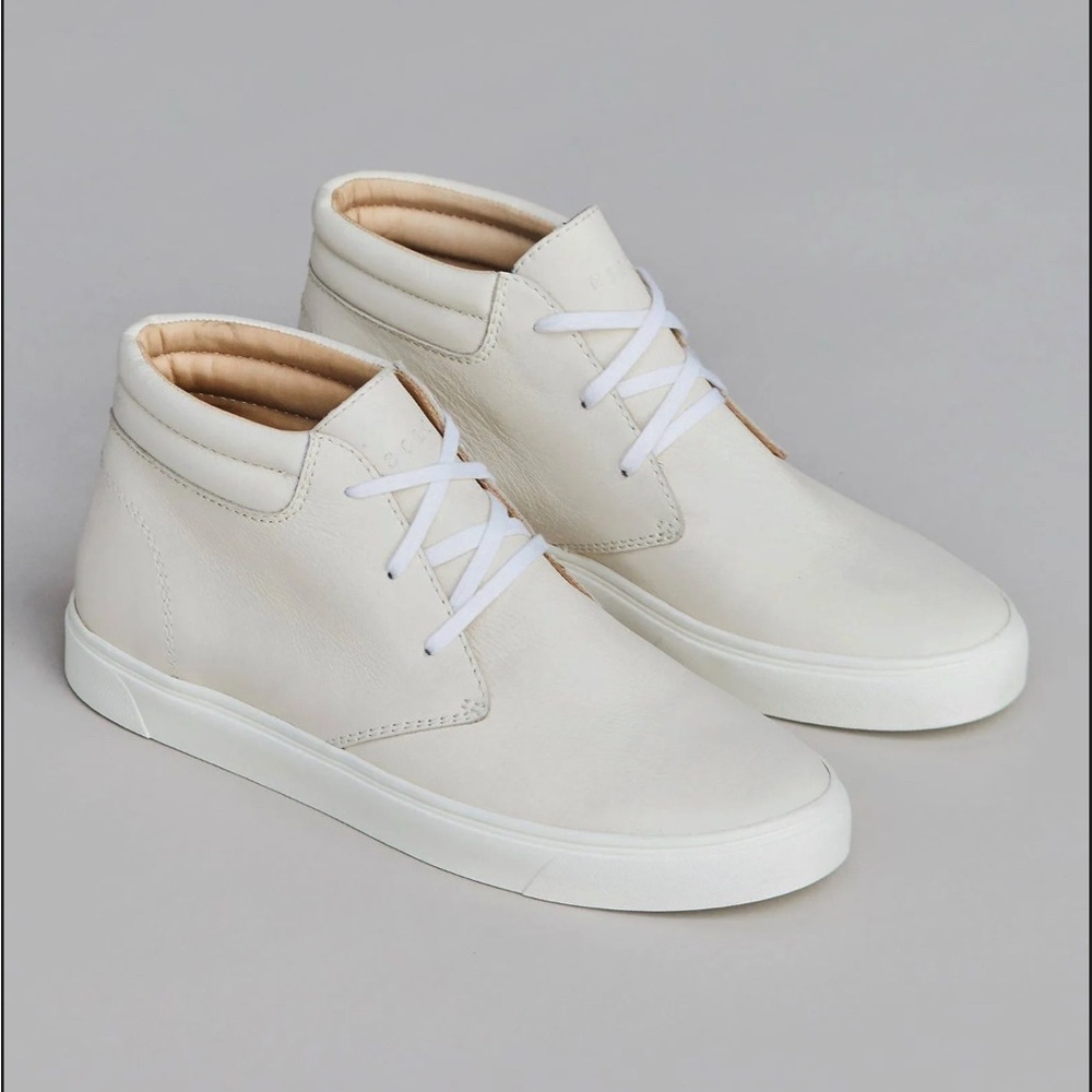 Nisolo Men’s Cortez Mid Top Cream Leather Chukka Boots men’s size 8.5